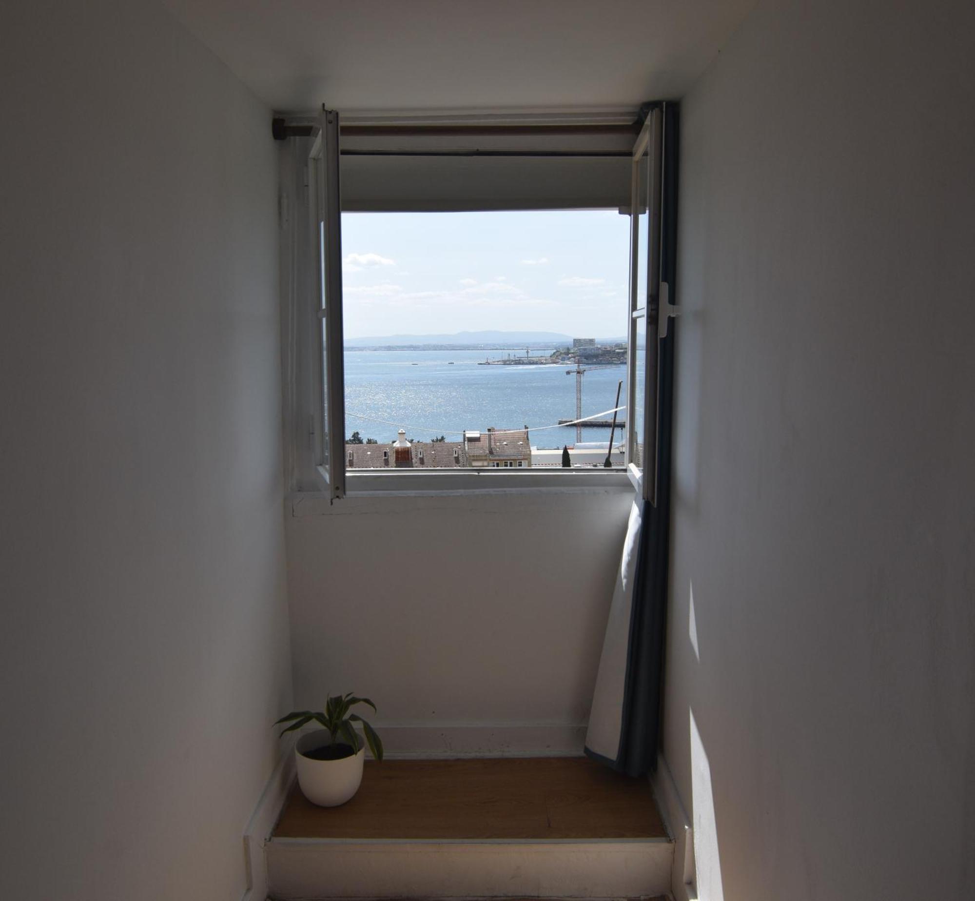 Santos Apartment In Central Lisbon With River View エクステリア 写真